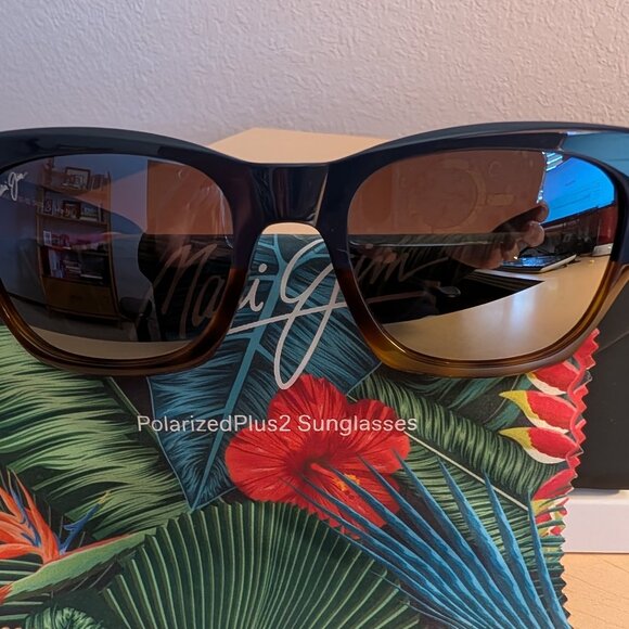Valley Isle Maui Jim Sunglasses - Navy with Tortoise /Dual Mirror Blue to Silver - Picture 1 of 2